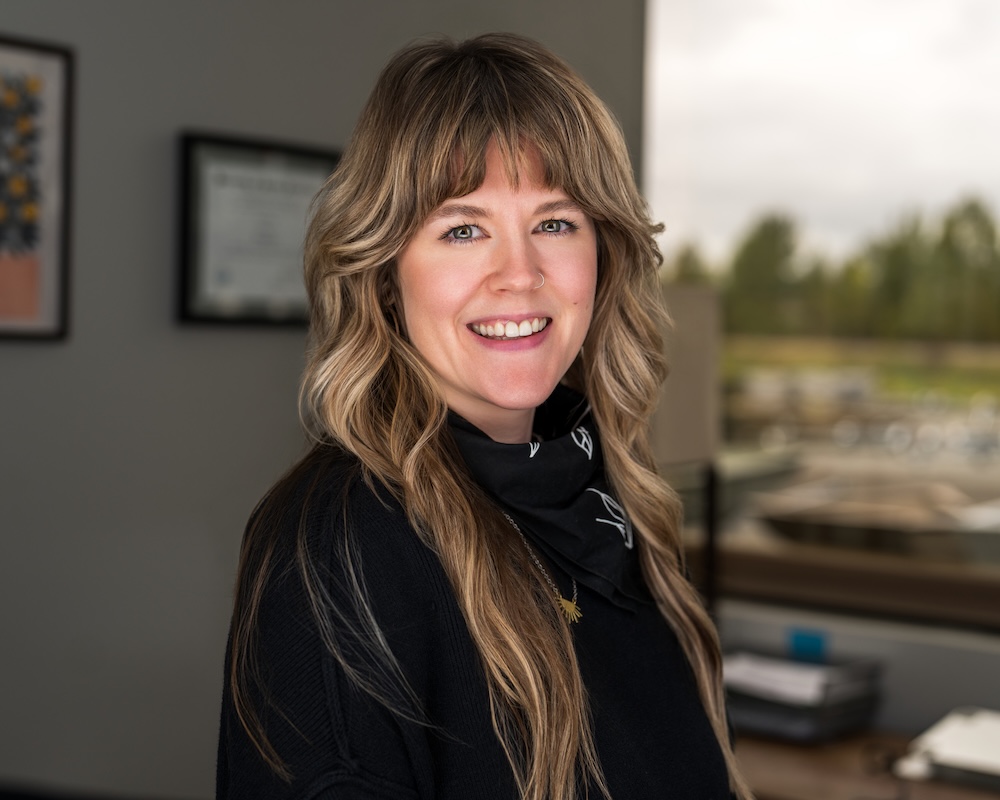 Hannah Andrews, MS, LPC, therapist at Common Thread Counseling, Anchorage, Alaska